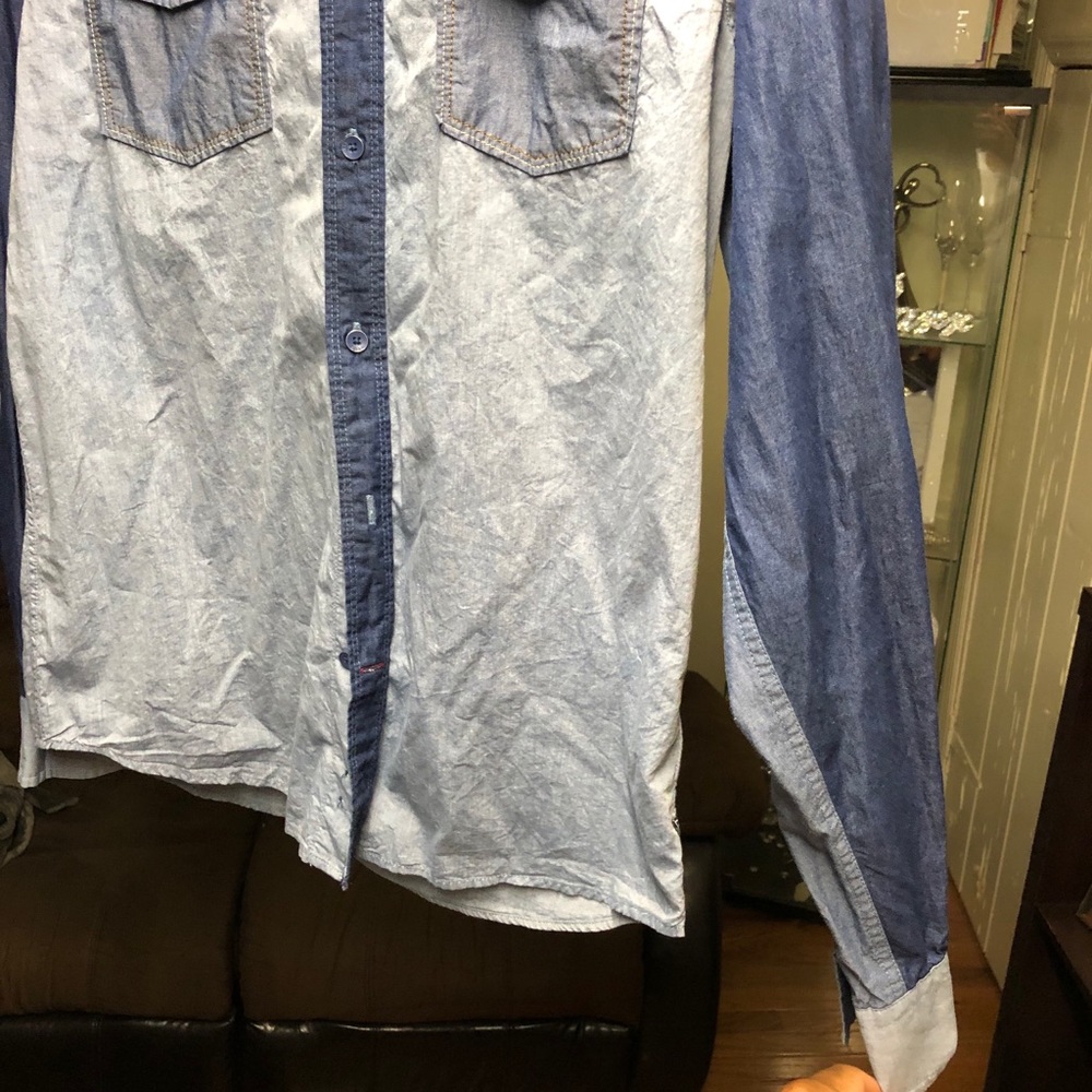 Guess 2 Tone Button Down - Picture 5 of 7